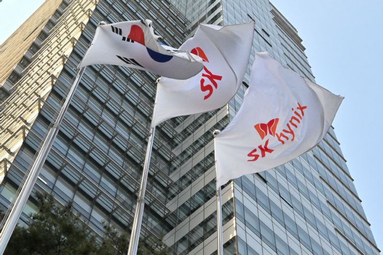 SK会长赴中国台湾,与黄仁勋魏哲家探讨AI合作