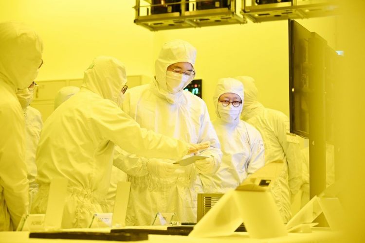 三星全面推进AI转型,旗下企业将接入三大生成式AI