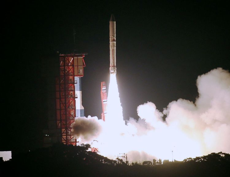 SpaceX即将IPO，估值或达1.75万亿美元